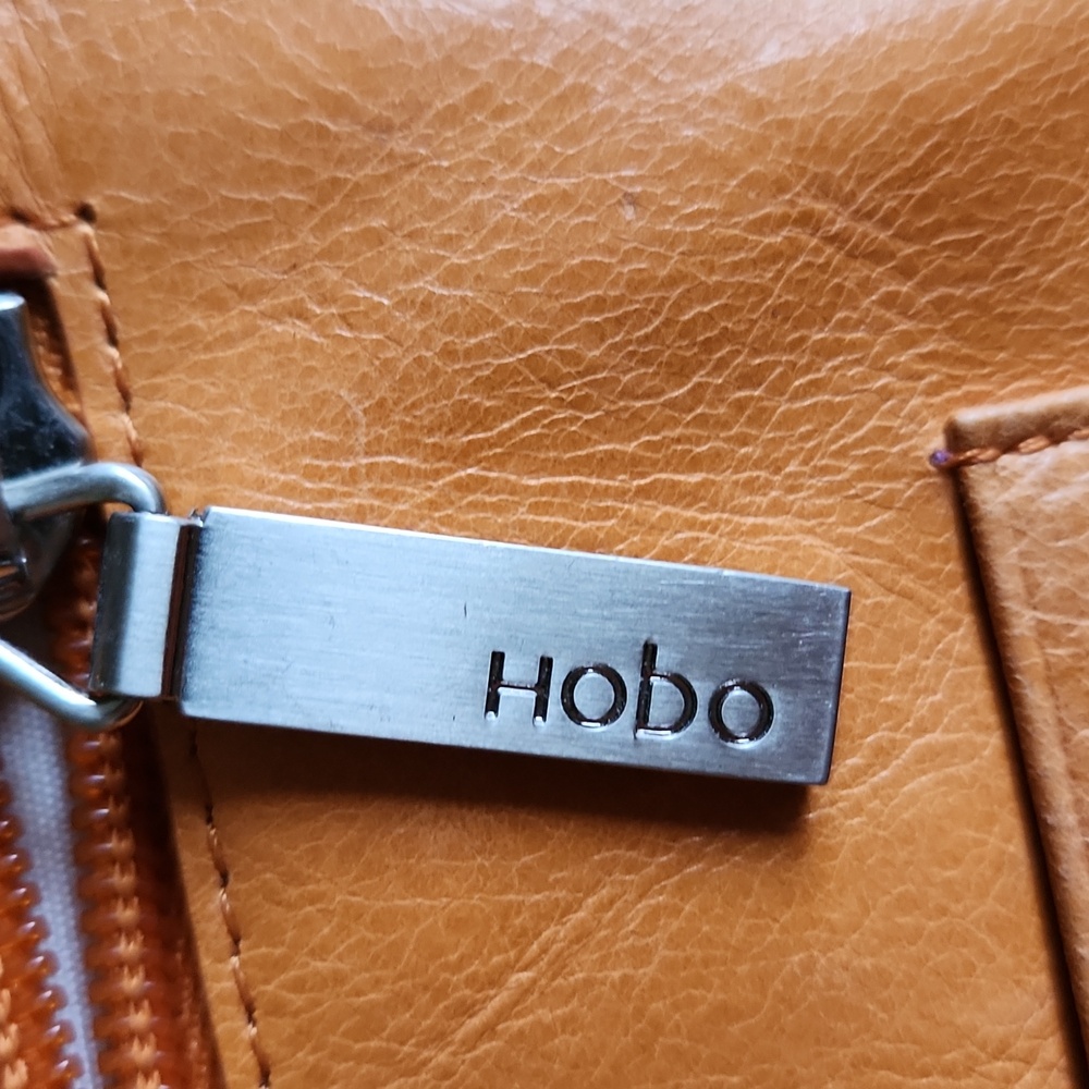 HOBO original vintage orangey colored leather Lauren-wallet clutch limited ed. - Picture 4 of 16
